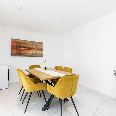 Luxury Spacious Flat With Communal Gardens And Parking Londres Exterior foto