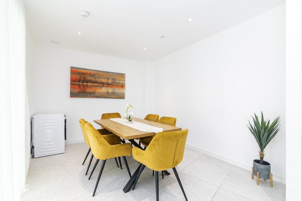 Luxury Spacious Flat With Communal Gardens And Parking Londres Exterior foto