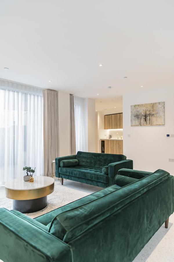 Luxury Spacious Flat With Communal Gardens And Parking Londres Exterior foto