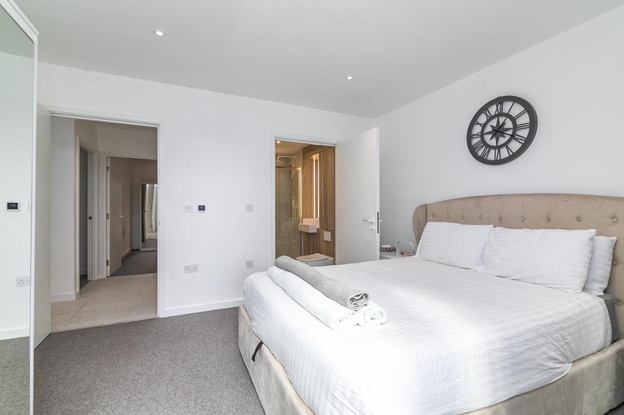 Luxury Spacious Flat With Communal Gardens And Parking Londres Exterior foto