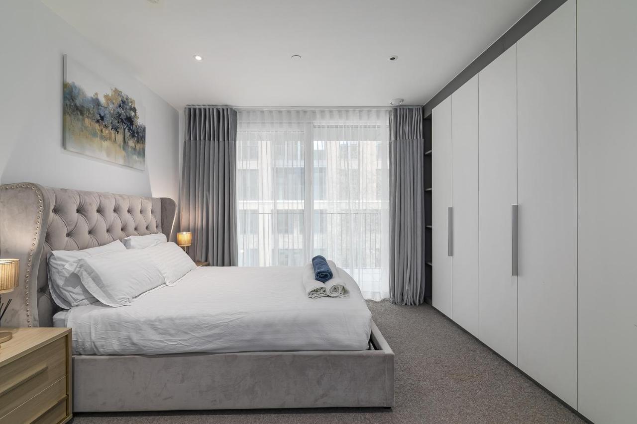Luxury Spacious Flat With Communal Gardens And Parking Londres Exterior foto